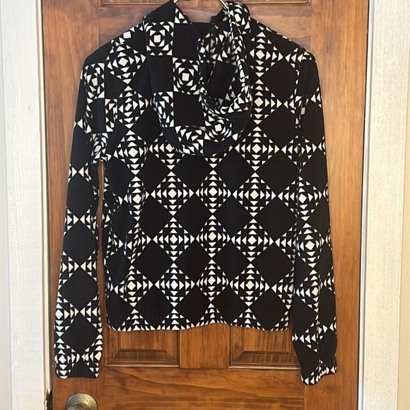 VOLCOM Jacket Cropped Fleece Zip Up with Hood | - Picture 2 of 8